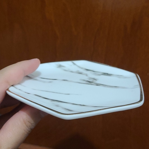 Pier 1 imports Marble Ring dish - Picture 4 of 4